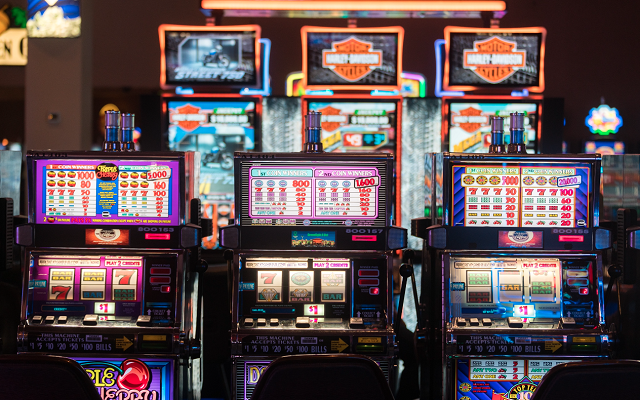 Slot game trên máy giúp bạn có trải nghiệm thực tế hơn
